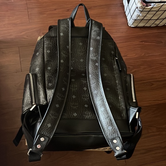 Slightly used purchase in 2020 only used 3 times. - Picture 2 of 6